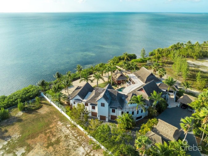 THE SEAWIND BEACH ESTATE & BOAT HOUSE | A BEACH, OCEAN AND CANAL FRONT ESTATE | MANGROVE POINT