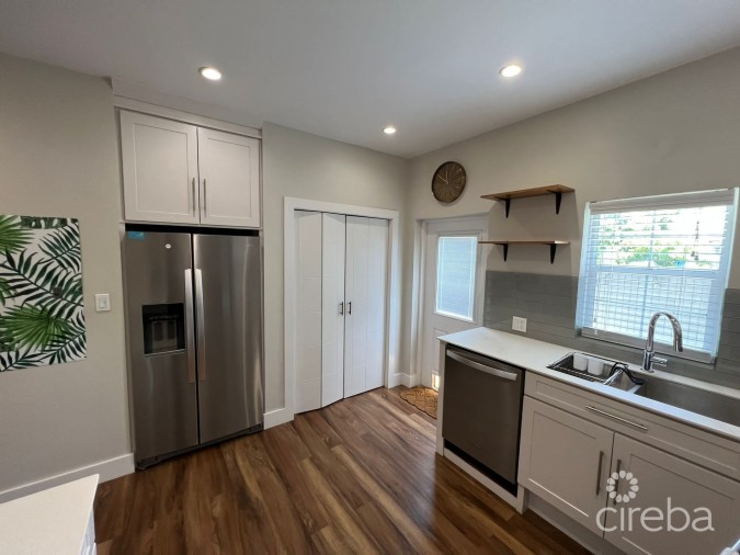 SHOREWAY TOWNHOMES #19 - FULLY RENOVATED UNIT