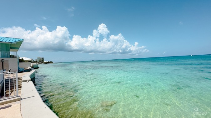 CAYMAN REEF RESORT - SEVEN MILE BEACH