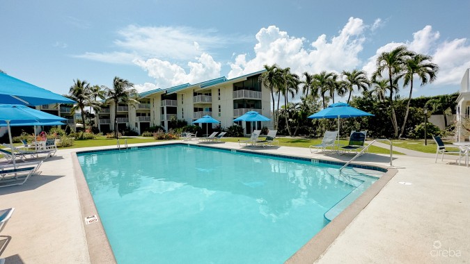 CAYMAN REEF RESORT - SEVEN MILE BEACH