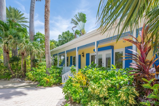 GREAT ESCAPE |127 SAND POINT ROAD | RUM POINT, CAYMAN KAI