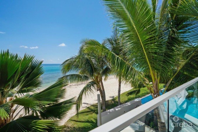 TIDES 202 BEACHFRONT 4 BED