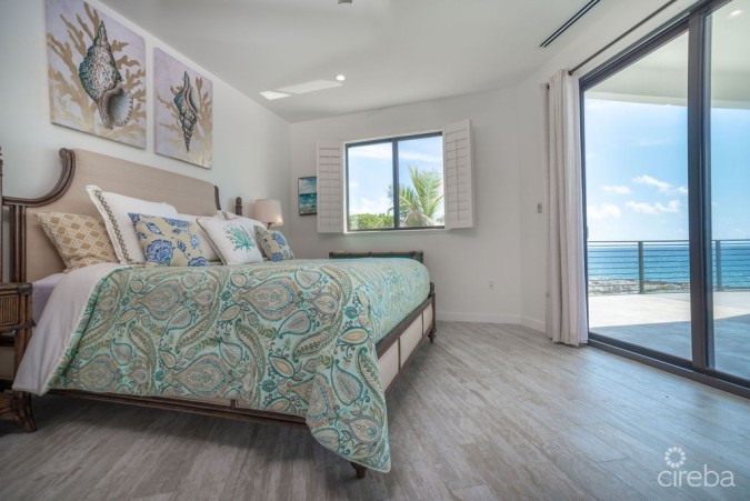 BELLA VISTA - UNPARALLELED OCEAN VIEWS