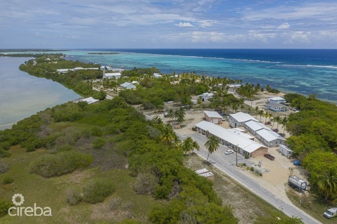 LITTLE CAYMAN EAST LAND .35 ACRE