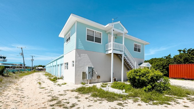 CAYMAN BRAC STORAGE BUILDINGS