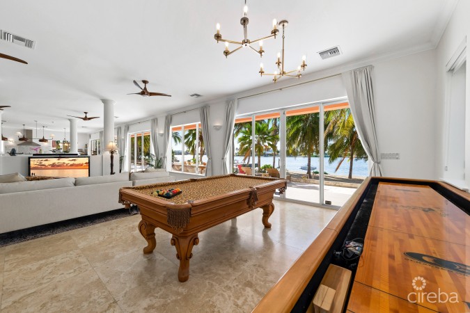 RUM POINT BEACHFRONT ESTATE W/200 FT OF BEACH