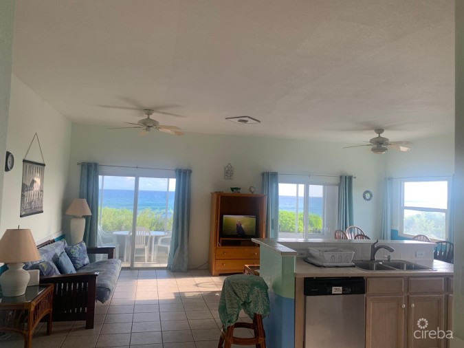 OCEAN FRONT PARADISE VILLA CAYMAN BRAC