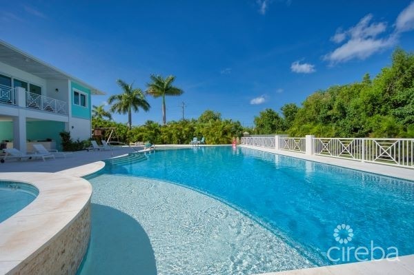 PERIWINKLE WATER FRONT WITH DOCK