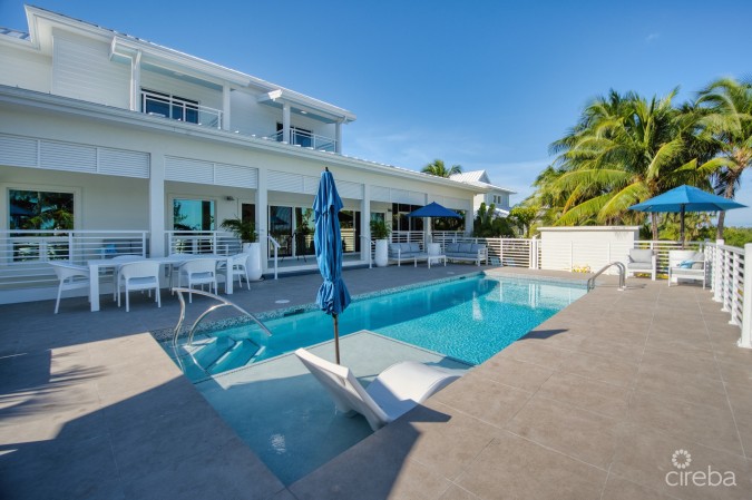 CARIB SUN - EXQUISITE WATERFRONT ESTATE W /GUESTHOUSE IN CAYMAN KAI