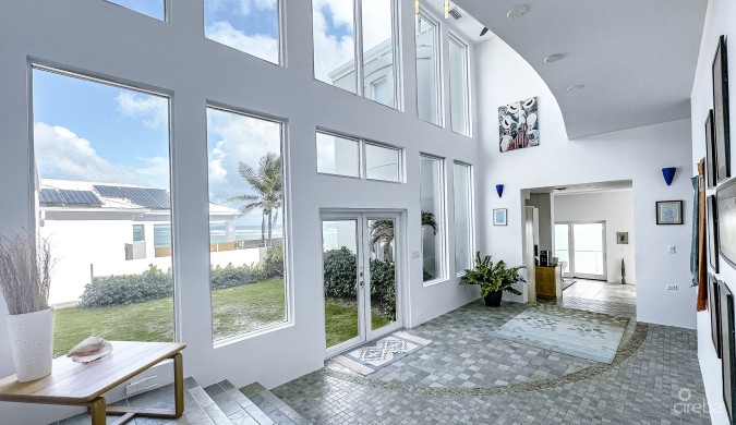 BEACHFRONT HOME, MANSE ROAD