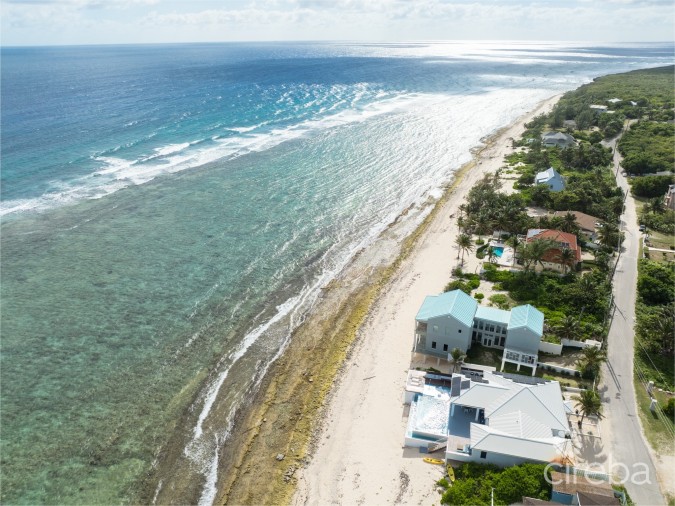 BEACHFRONT HOME, MANSE ROAD