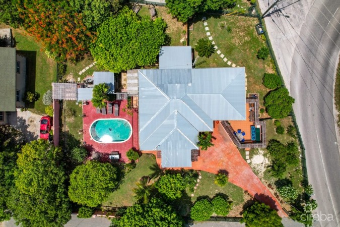 WEST BAY HOME WITH APARTMENT AND POOL