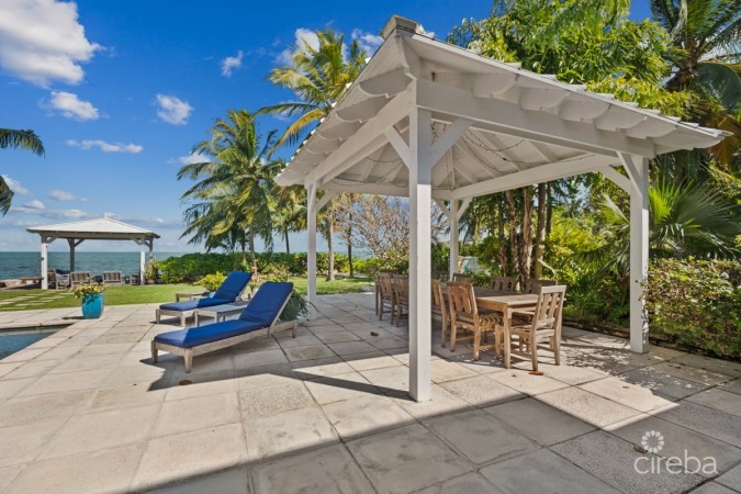 'FRUIT BOWL' - CARIBBEAN CHIC WATERFRONT HOME ON NORTH SOUND