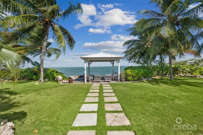 'FRUIT BOWL' - CARIBBEAN CHIC WATERFRONT HOME ON NORTH SOUND