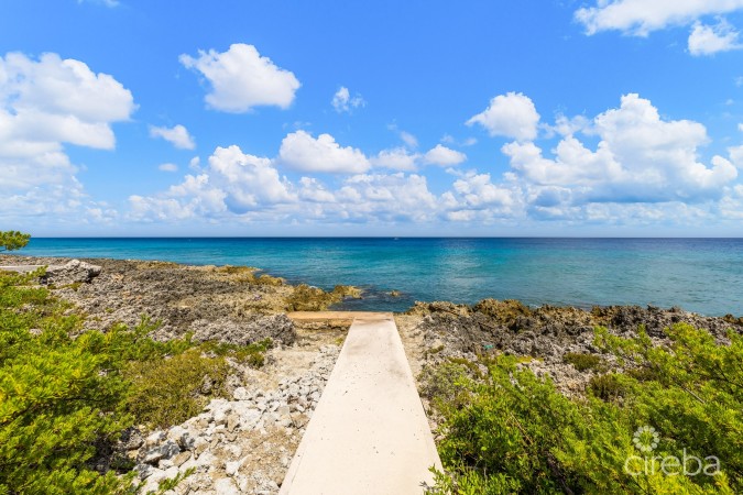 OCEANFRONT COTTAGES / FUTURE DEVELOPMENT SITE 4.62 ACRES ON CONCH POINT RD