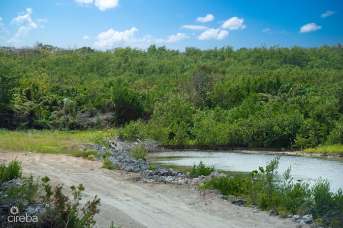 CORNER LOT RUM POINT DRIVE