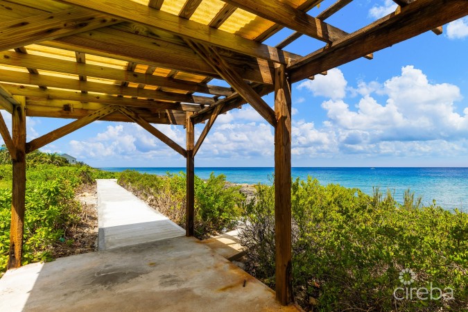 130 FT OCEANFRONT SITE: 1.88 ACRES  ON CONCH POINT RD